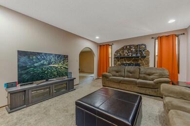 1045 Freeman Rd, Central Point, OR 97502 - photo 5