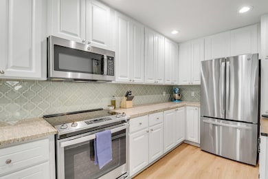 151 Rivinia Dr, Jupiter, FL 33458 - photo 7