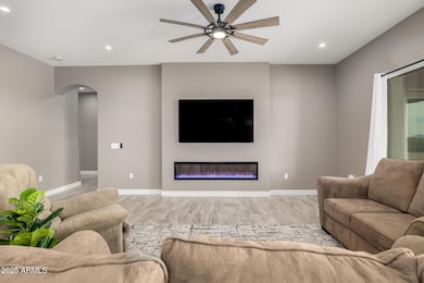 16431 W Rancho Laredo Dr, Surprise, AZ 85387 - photo 5