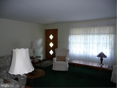 7606 Babikow Rd, Rosedale, MD 21237 - photo 7