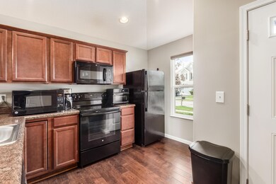 X_5196_MACCLELLAN_ST-003