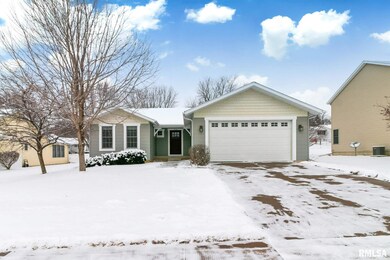 5732 Appleton Rd, Bettendorf, IA 52722 - photo 2