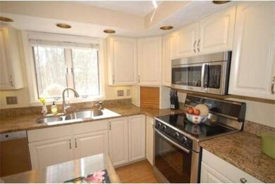 22 Orchard Crossing, Andover, MA 01810 - photo 4