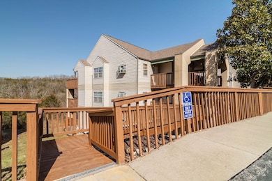 13WoodpeckerLaneUnit2Branson_-21