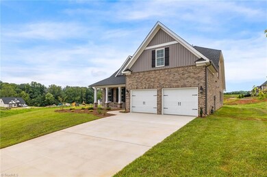 208 Grand Worth Way, King, NC 27021 - photo 3