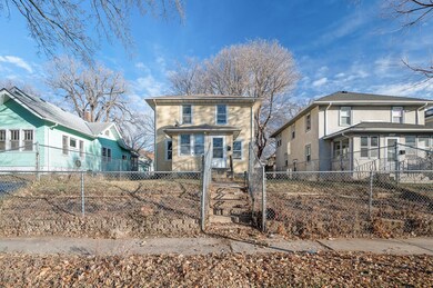 1328 Sheridan Ave N, Minneapolis, MN 55411 - photo 3