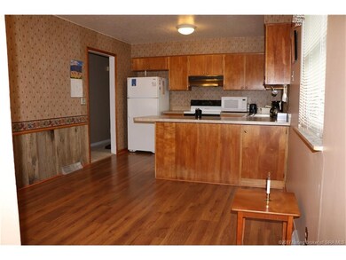 210 Greenlawn Dr, New Albany, IN 47150 - photo 6