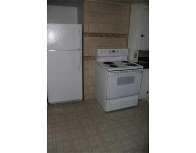 241 Mendon St unit 241, Uxbridge, MA 01569 - photo 5