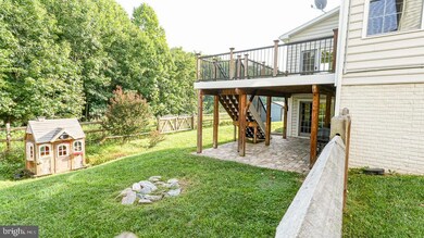 9306 Rock Lynn Cir, Waldorf, MD 20603 - photo 3