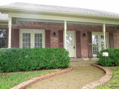 4910 Forestwood Blvd, Tyler, TX 75703 - photo 2