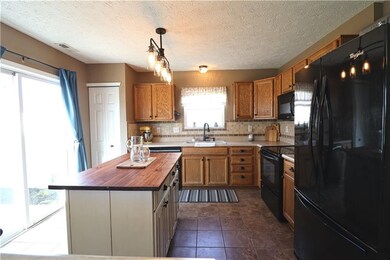 475 Pitch Pine Dr, Whiteland, IN 46184 - photo 5