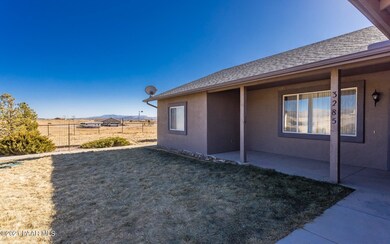 3285 W Siesta View St, Paulden, AZ 86334 - photo 2