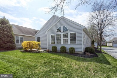 677 Thoreau Dr, Mount Joy, PA 17552 - photo 5