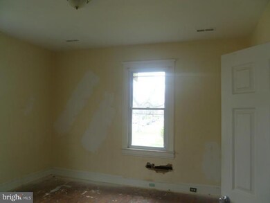 4031 Boarman Ave, Baltimore, MD 21215 - photo 5