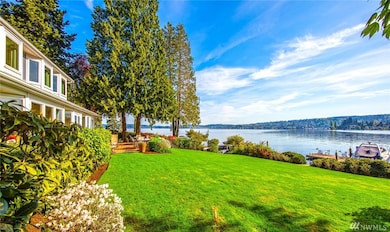 4312 Hunts Point Rd, Hunts Point, WA 98004 - photo 2