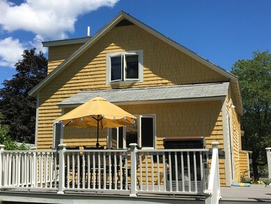 7 Adams St, Newburyport, MA 01950 - photo 3