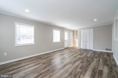 338 Poplar Ave unit 1ST FLOOR, Devon, PA 19333 - photo 7