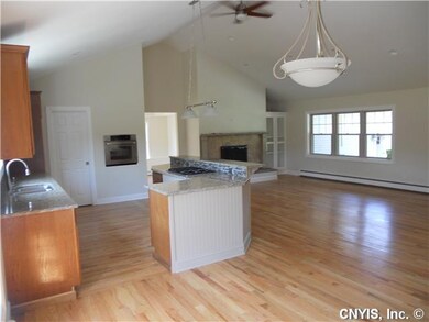Kitchen Kitchen, Living, and dining room open floo