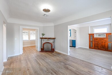 2218 N 21st Place, Phoenix, AZ 85006 - photo 5