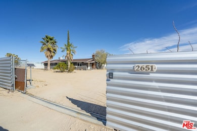 2651 Foxy Flats Rd, Joshua Tree, CA 92252 - photo 4