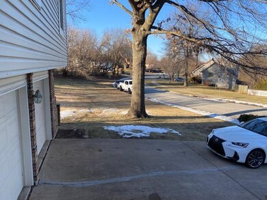 6100 Greenwood St, Shawnee, KS 66216 - photo 5