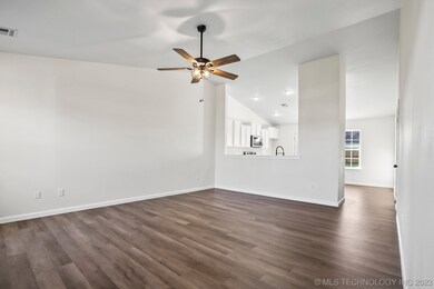 26034 E 90th St S, Broken Arrow, OK 74014 - photo 4