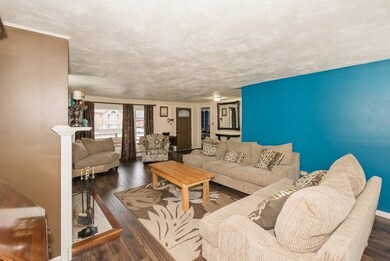 8310 Mansfield Ave, Burbank, IL 60459 - photo 6