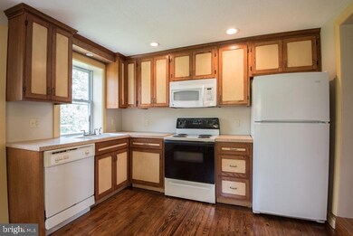 323 Camargo Rd, Quarryville, PA 17566 - photo 7