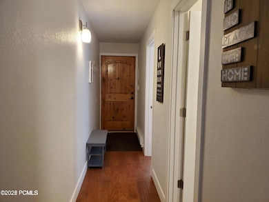 20220301221731947758000000-o