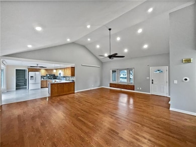 2200 Meadowlark Dr, Harrisonville, MO 64701 - photo 3