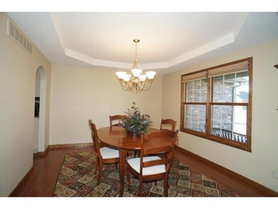 329 Woodside Ct, Batesville, IN 47006 - photo 5