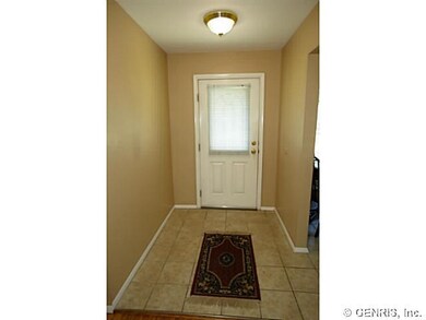 Foyer Tile Floored Entrance