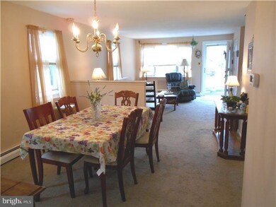 135 Windsor Ave, Upper Darby, PA 19082 - photo 5