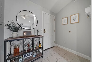 14 Crestview Cir unit 161, Londonderry, NH 03053 - photo 6