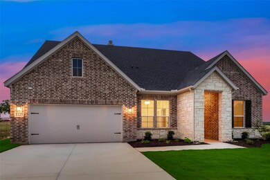 1125 Trinity Dr, Springtown, TX 76082 - photo 3