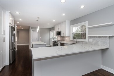 4450 Dawngate Ln, Rolling Meadows, IL 60008 - photo 7