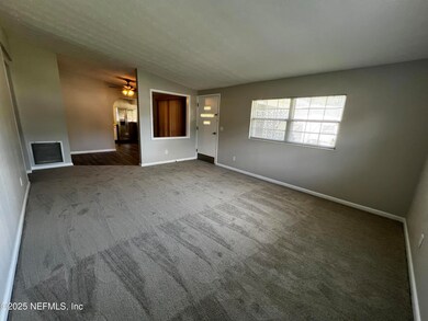 5 Living Room