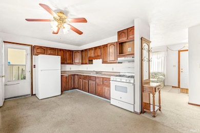 816 E 8th St, Mishawaka, IN 46544 - photo 5