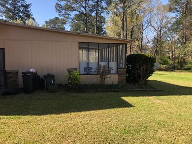 24 Hillcrest Dr, Laurel, MS 39440 - photo 3