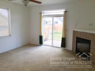 3237 SW Peridot Ave, Redmond, OR 97756 - photo 3