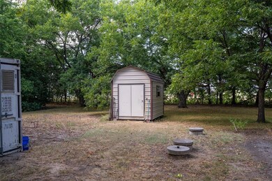 79 Pecan Orchard Rd, Denison, TX 75020 - photo 5