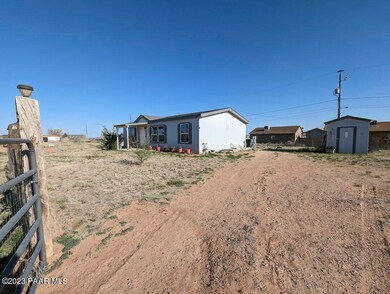 437 W Baja Rd, Paulden, AZ 86334 - photo 4