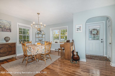 704 N Foster Ave, Lansing, MI 48912 - photo 5