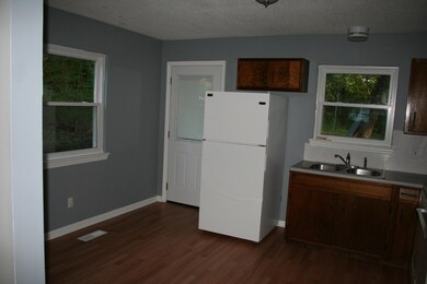 5210 Donlyn Ln, Hixson, TN 37343 - photo 4