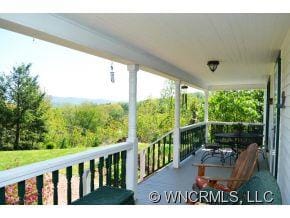 231 Erwin Hills Rd, Asheville, NC 28806 - photo 3
