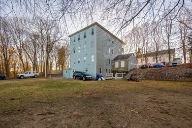 29 Mount Pleasant St, Webster, MA 01570 - photo 4