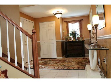 Entry/Foyer.