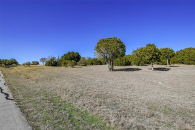 3402 Sundance Ct, Granbury, TX 76049 - photo 5