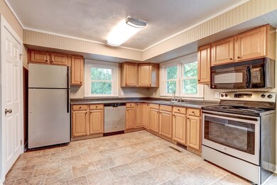 749 Johns Neck Rd, Weems, VA 22576 - photo 7