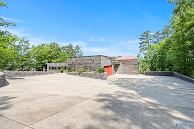 3156 Lakeshore Dr, Scottsboro, AL 35769 - photo 5